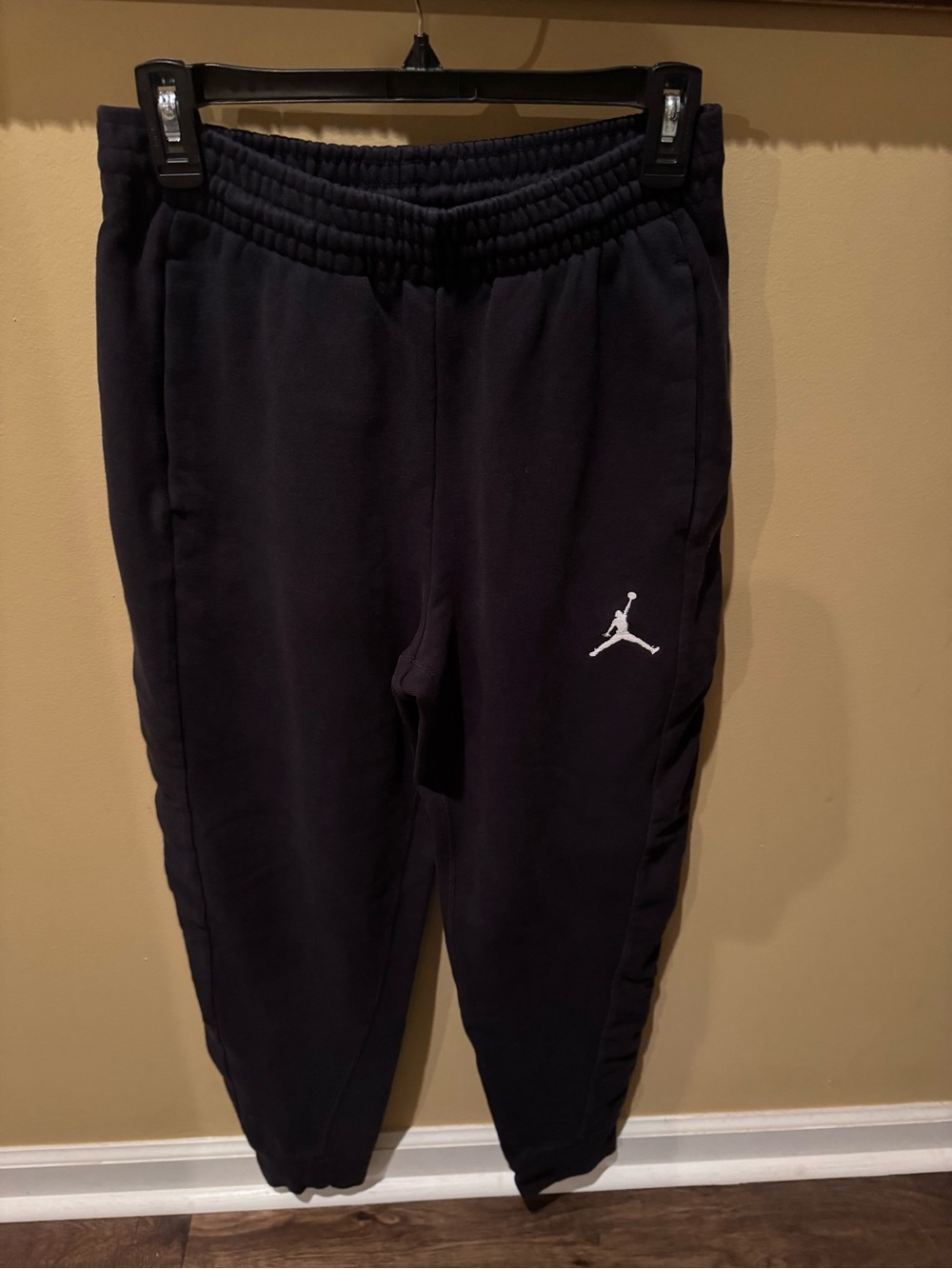 Jordan Brand Mens Black Jogger Sweatpants Size Medium w/ Drawstring